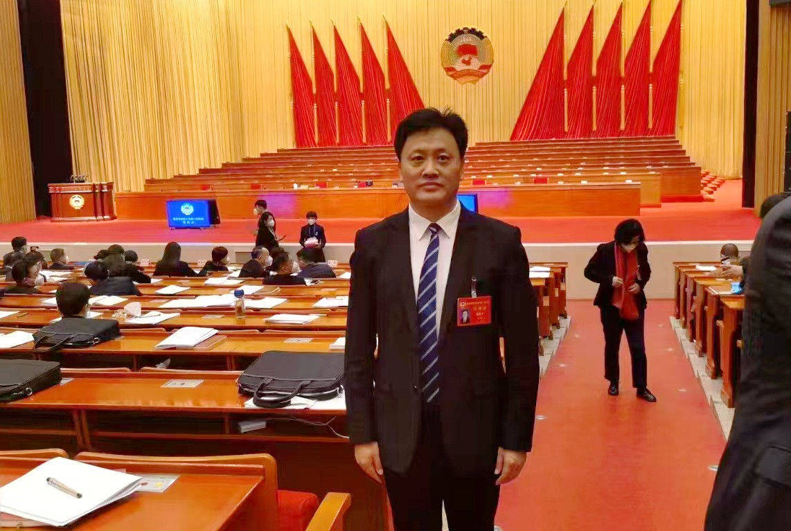 禹海军委员：为郑州市高中教育与应急安全教育建言 郑州市高中教育：满足学子“渴求”的路还长