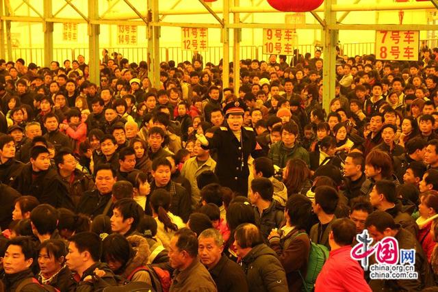 春运：一幅展现中国发展的动态画卷