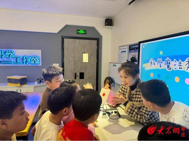 枣庄科技馆春节活动：科技与年味的交融，蛇年新春，枣庄科技馆的科技狂欢