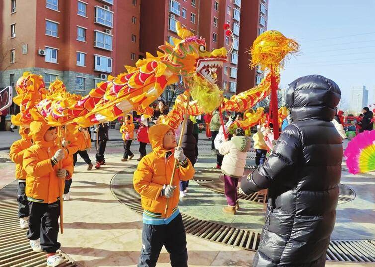 多个社区元宵活动：民俗魅力与亲子互动