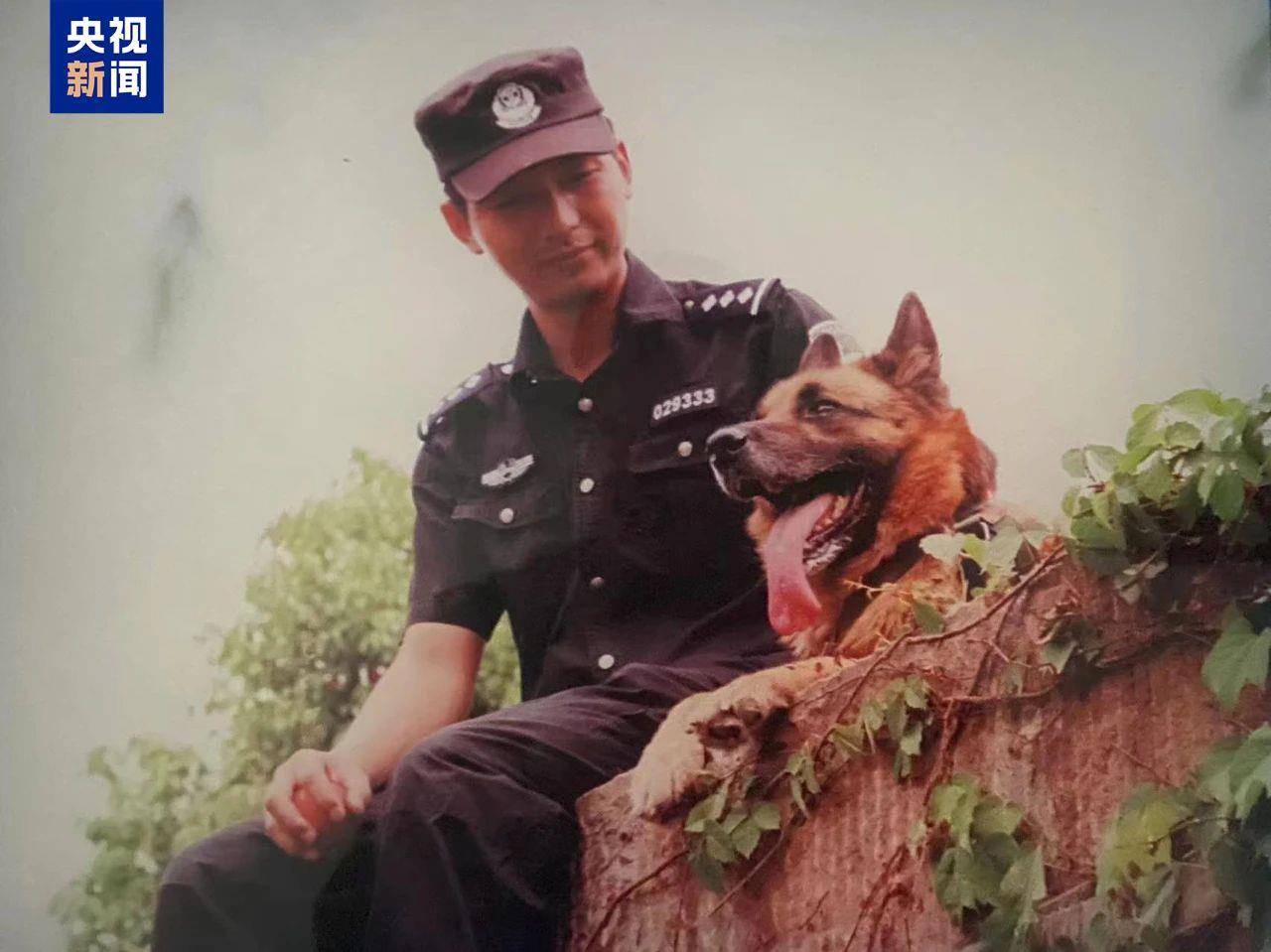 四川民警胡祥雨：打拐寻亲路上的暖心使者，胡祥雨：从警犬队到刑侦打拐，助力寻亲