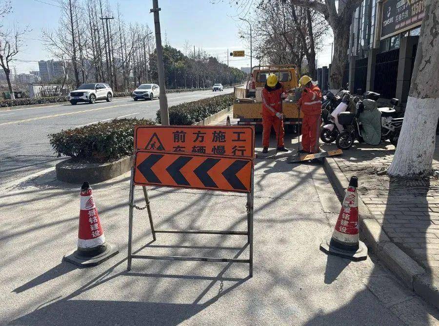 闵行区都会路：非机动车道不应有减速带，已拆除