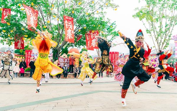 2025年春节：重庆文旅市场繁荣，游客消费增长