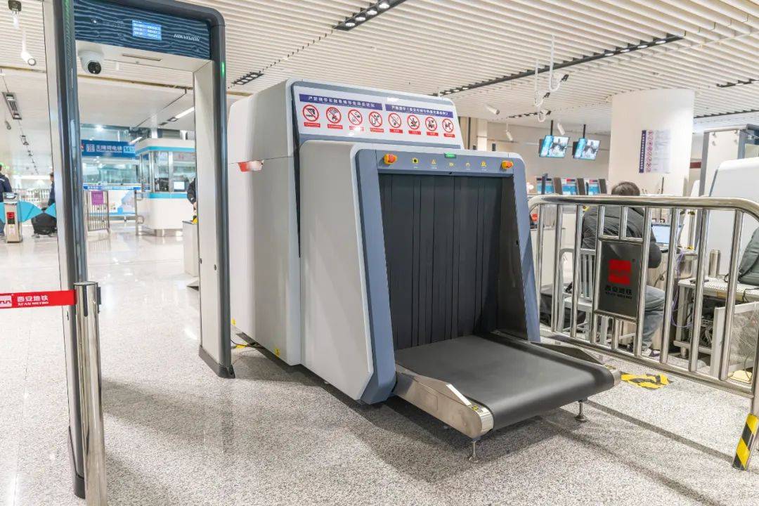 2025年2月18日起，西安地铁14号线机场（T5）站投入运营，西安地铁14号线机场（T5）站运营信息大揭秘：2025年2月18日起