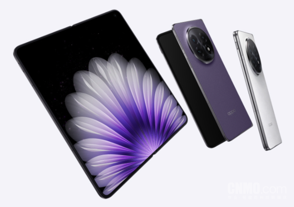 手机厂商“折叠大战”即将白热化：OPPO、vivo、荣耀齐登场
