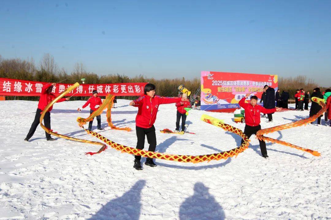 济宁冬景：冰雪世界的多样玩法，济宁的冬季：充满生机的冰雪天地