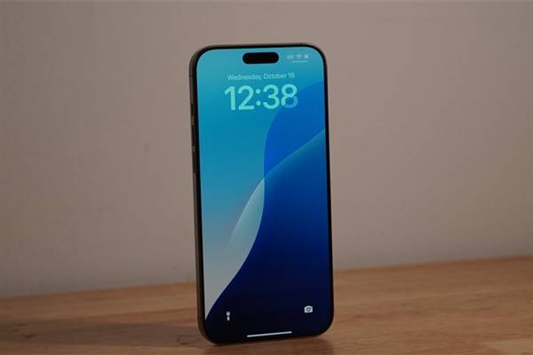 iPhone 17系列：充电功率原地踏步？，iPhone 17系列：核心配置曝光，快充进展不大