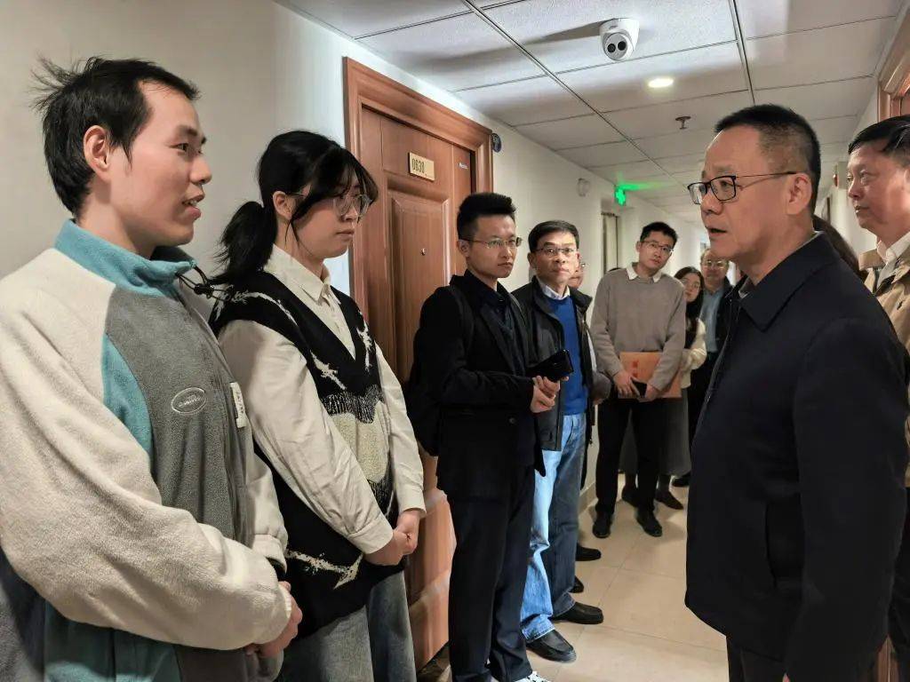 暖心护航：厦门高校寒假促就业