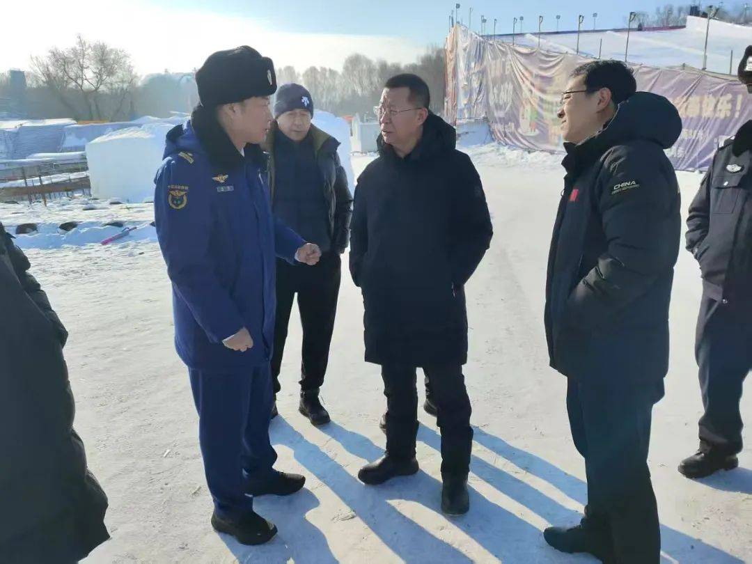宾县常务副县长节前安全检查：保障春节与亚冬会期间安全，宾县开展春节期间安全生产检查，常务副县长亲自带队