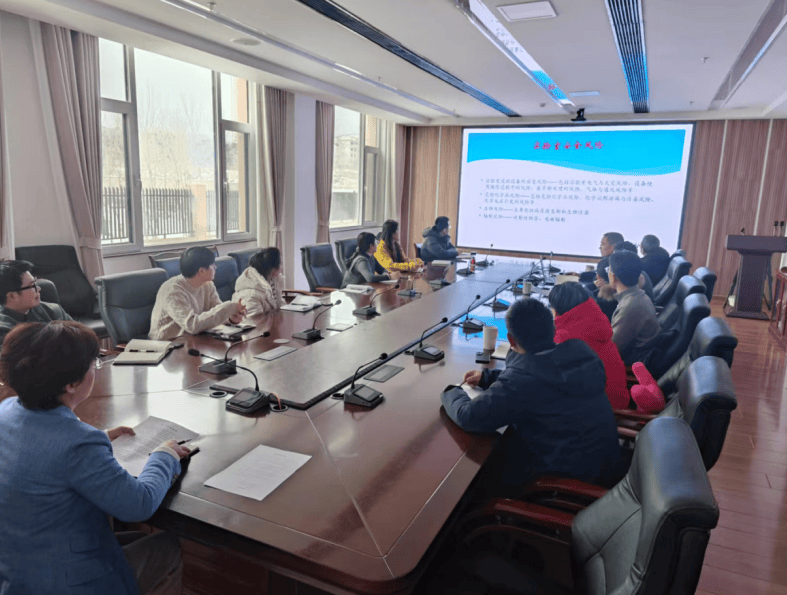 起步即冲刺！市海洋发展局监测减灾中心2025年工作动员大会召开 市海洋发展局监测减灾中心2025年工作动员：起步冲刺，开工决战