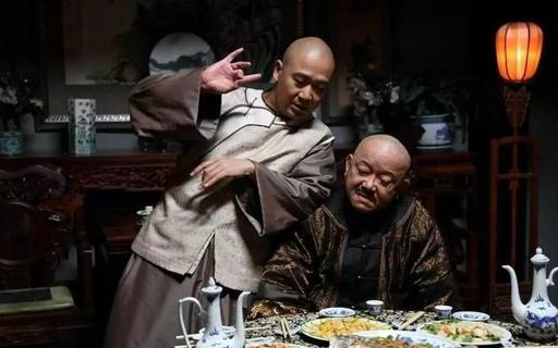 对联文化：雅俗共赏的艺术明珠，纪晓岚和珅对联斗智：趣话背后的真相