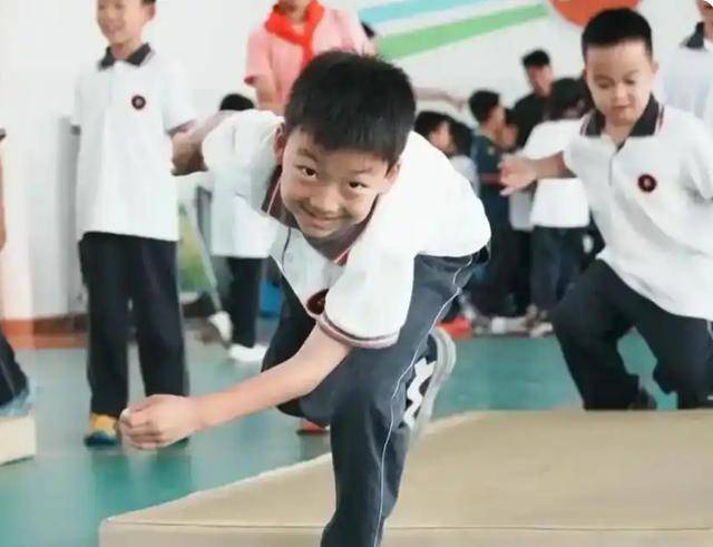 小学成绩真的不重要吗？深度剖析！，小学不出彩中学逆袭的孩子到底啥样？
