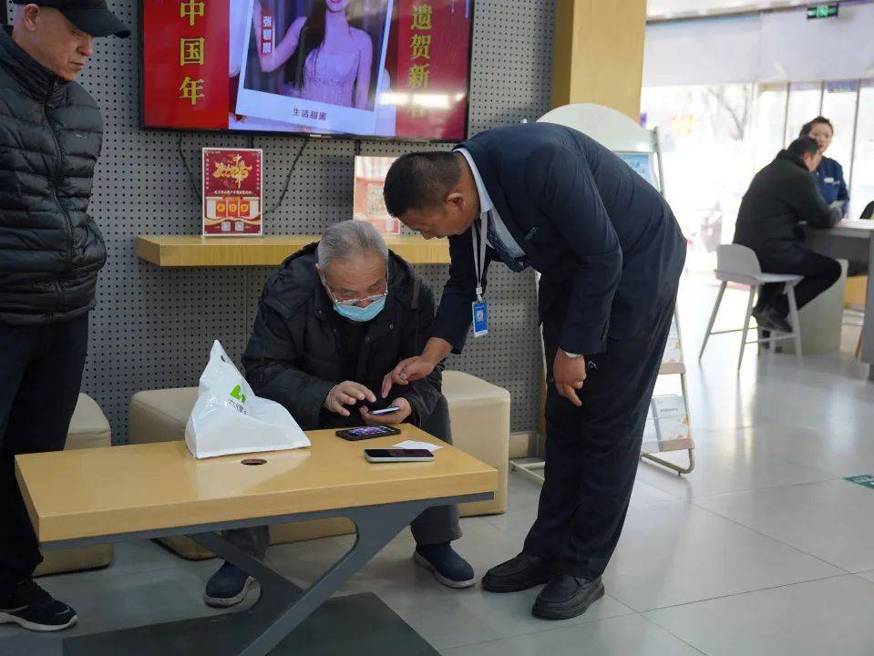 北京益民药业加班生产，保障药品供应