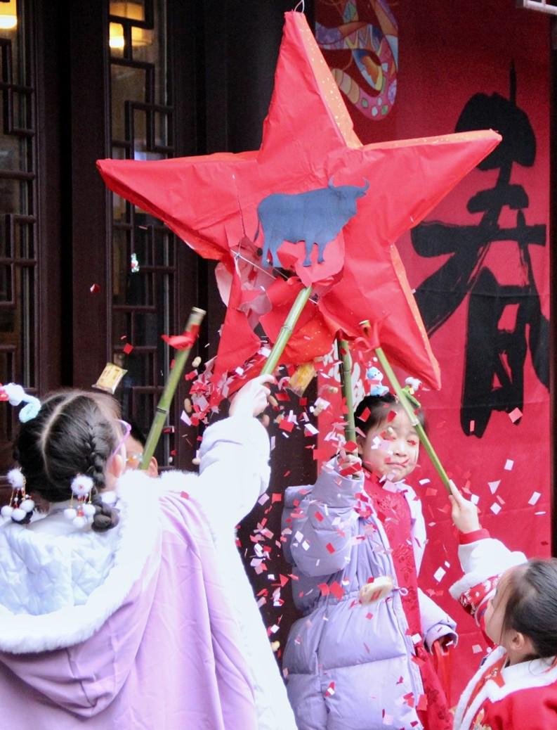 上海立春活动：非遗春节前夕的传统与现代交融