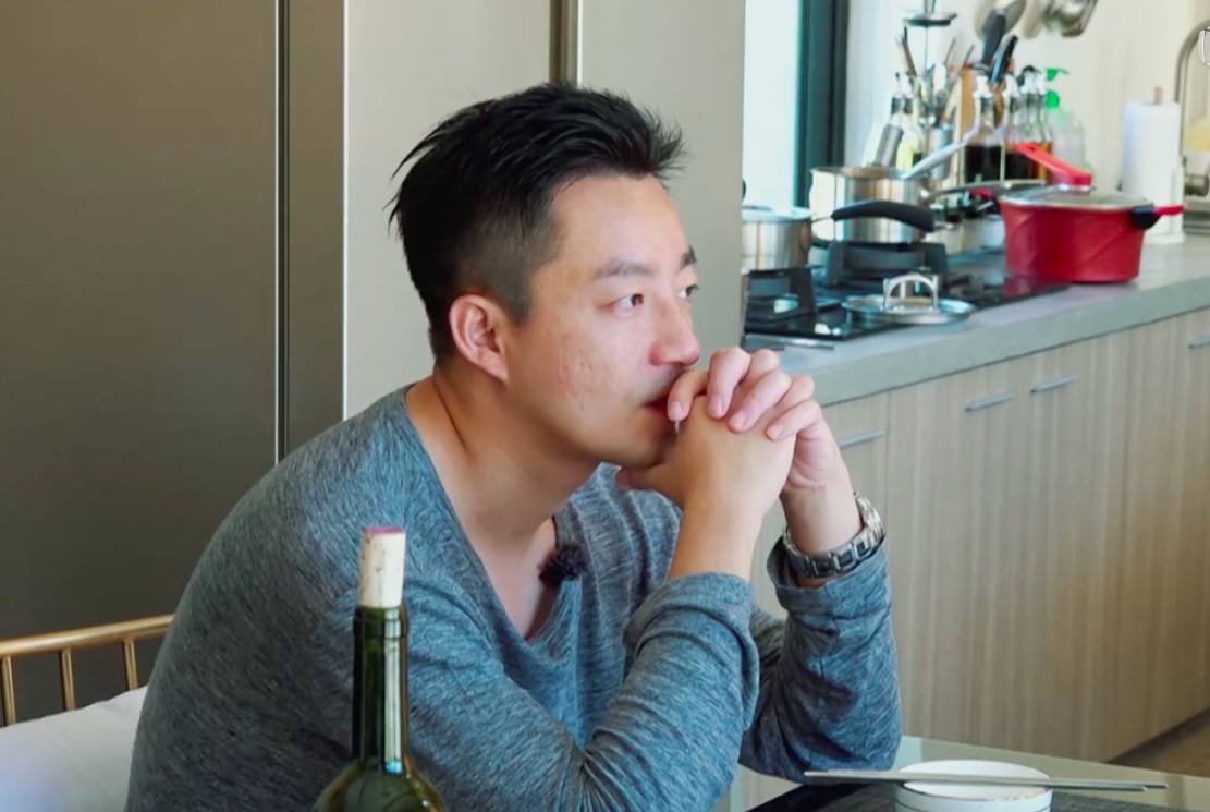 汪小菲旧视频下深情告白大S：爱与责任的纠葛 汪小菲喊大S“老婆”：再婚者的情感失控？