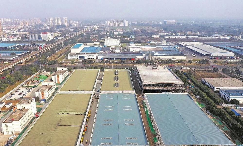 成都：企业项目齐发力，迈向高质量发展