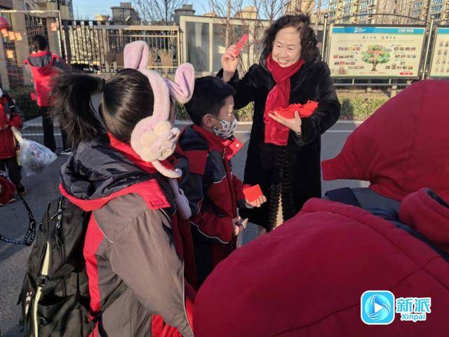 潍坊开学日：有爱有趣的新学期开端，新学期，潍坊学校开学仪式满是爱与祝福