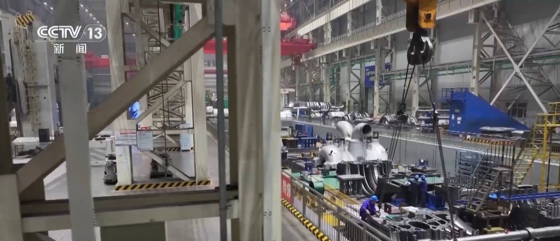 哈尔滨：亚冬会下的冰雪盛景与多元发展，亚冬会：哈尔滨冰雪产业与城市发展的新引擎