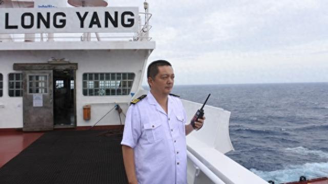 倪迪：3年聚焦海员群体，推动立法正当其时 履职3年，倪迪为海员权益和立法努力的背后