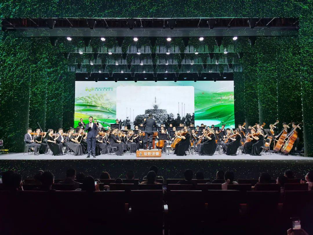 电影金曲联奏，长春文旅春日巡演首秀燃爆全场，长影音乐厅：长春文旅2025春日巡演首秀星光闪耀