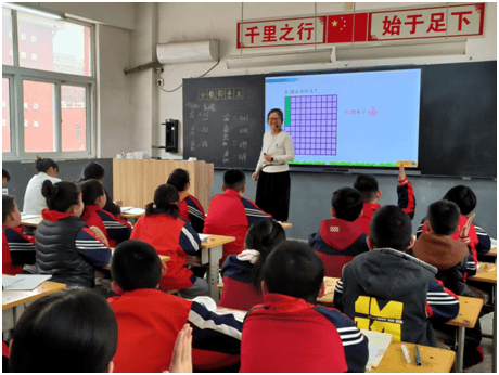 妹冢镇“同课异构”数学教研活动：为教师专业成长赋能，妹冢镇小学“同课异构”教研：碰撞教育智慧，助力乡村教育