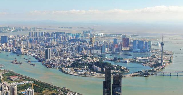 两会建言：粤港澳大湾区开启一体化新篇章，从两会看粤港澳大湾区的融合与创新之路