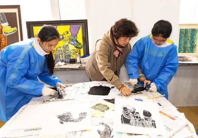 吉林市丰满区英语实验小学：以特色社团促进学生综合素质提升，吉林市丰满区英语实验小学校：特色社团助力学生成长