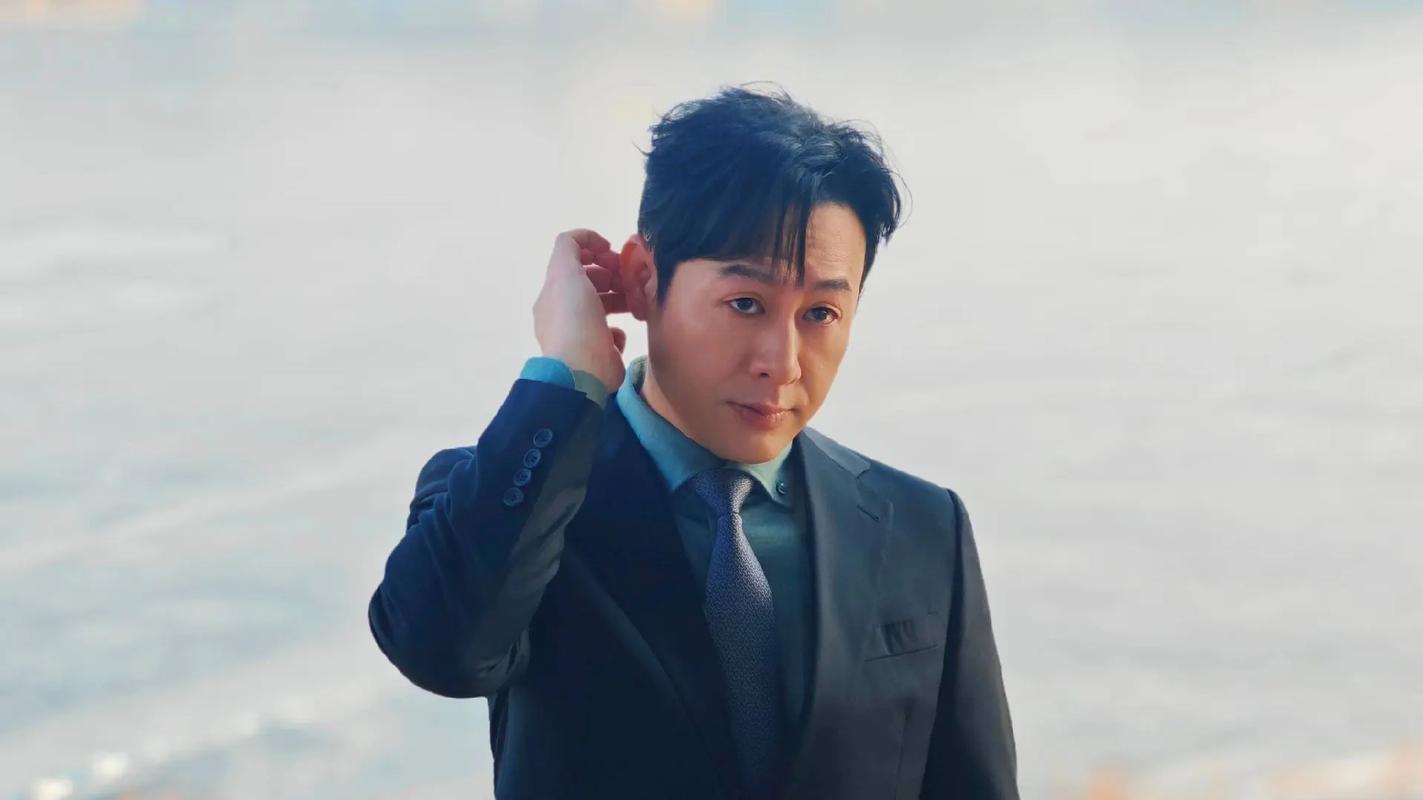 从张艺兴新电影到汪小菲带娃，娱乐圈热点一网打尽，张艺兴、大S、张颂文等明星近期动态大曝光！