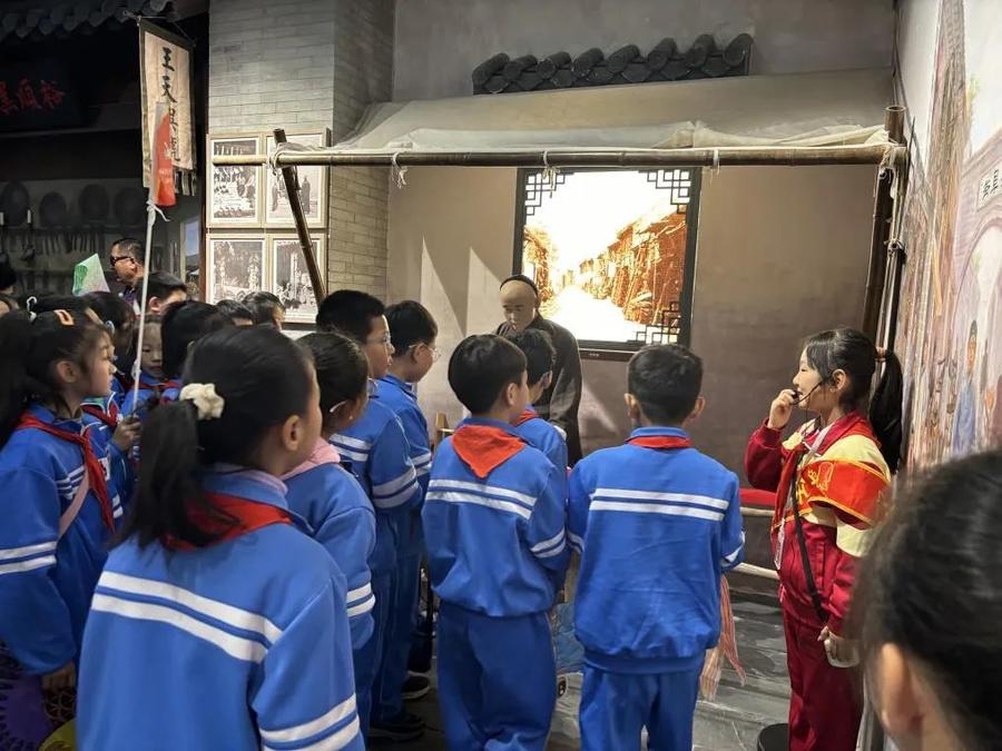 “拥抱童心 拾趣春天”公益活动精彩上演，济宁福彩公益活动：让孩子春日里多维度成长
