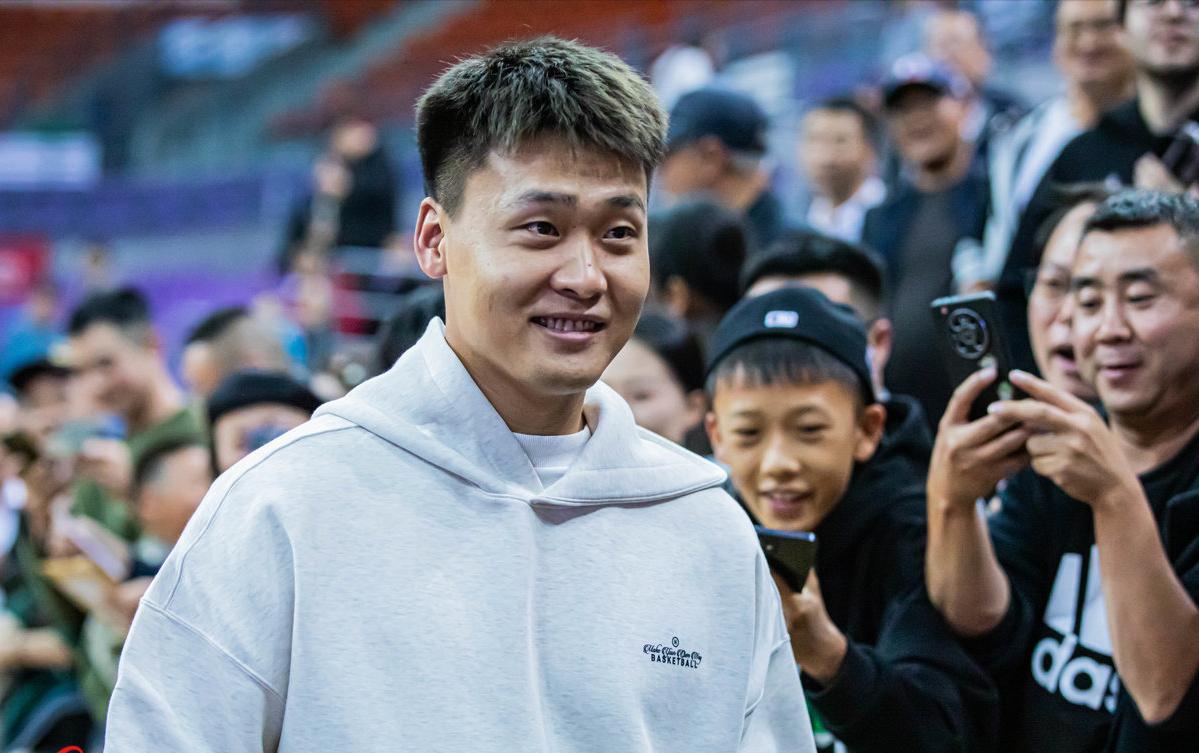 CBA常规赛进入冲刺阶段，新疆男篮表现亮眼，CBA争冠格局生变，新疆男篮争主场优势