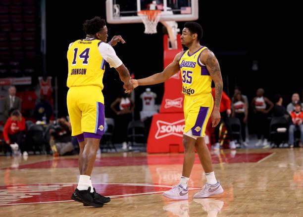 从欧洲回归：约翰逊于南湾湖人重获新生，NBA发展联盟：南湾湖人的胜利功臣约翰逊