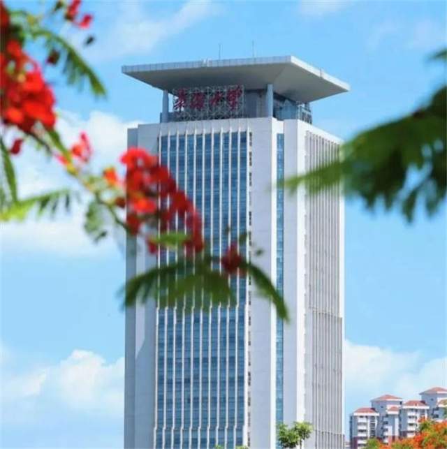 民进党禁止10所大陆高校交流，岛内教育“越来越绿”的背后 民进党禁止两岸高校交流：荒唐理由背后的“台独”妄想
