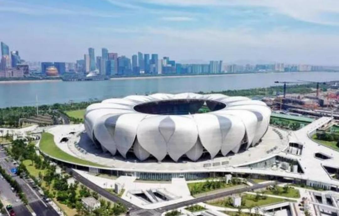 吸金赛事背后：城市发展的机遇与难题，体育赛事：城市经济的新引擎与挑战