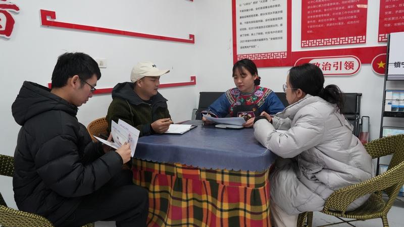 贵州致富村背后的领路人：卢丹的履职之路 致富村的振兴密码：卢丹的不懈努力