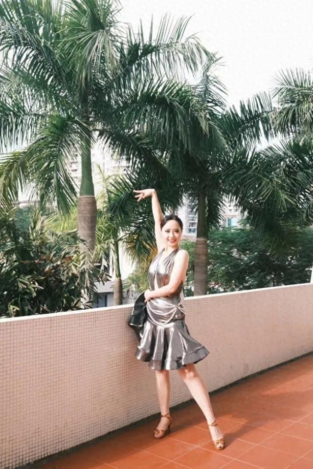 科研与舞蹈共舞，肖瑾书写精彩人生，肖瑾：20年舞梦不停，科研之路闪耀