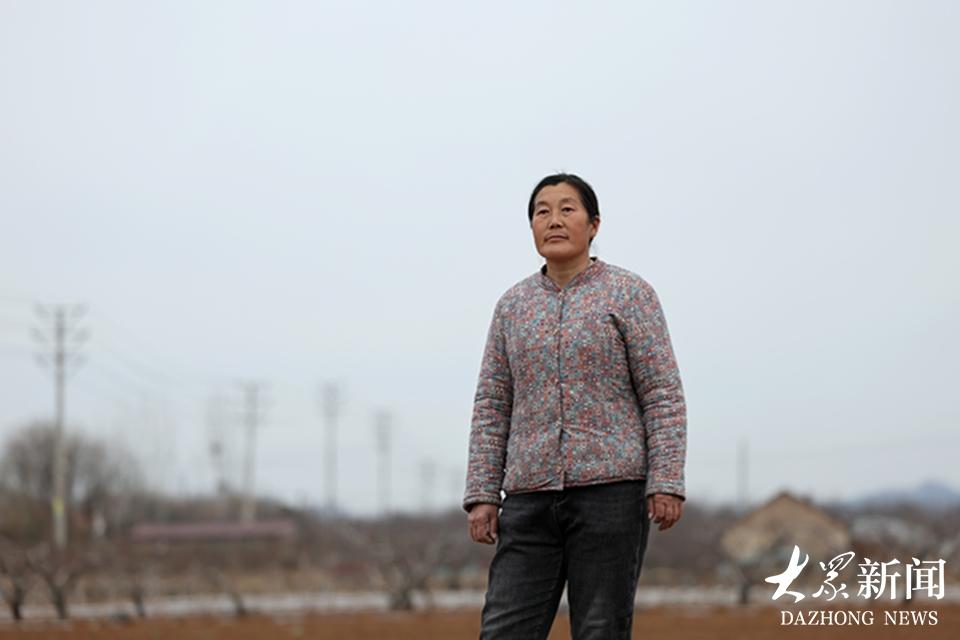 果农吕玉霞：用“土味诗歌”打破生活枷锁，绽放乡村光芒