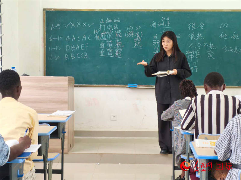 布隆迪大学孔子学院：中文开启学生梦想新征程，在布隆迪，中文如何改变年轻人的命运？