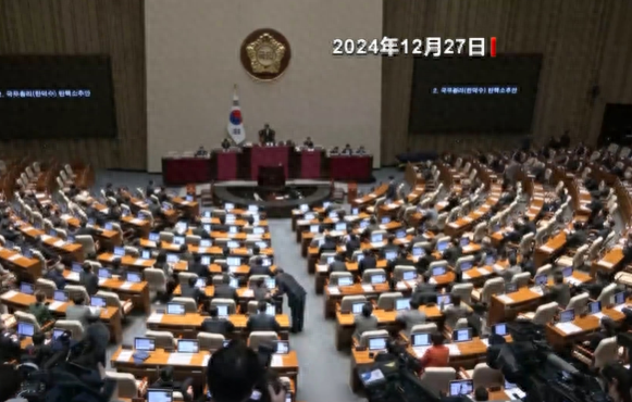 历经波折，韩德洙重归韩国权力核心代行总统职权