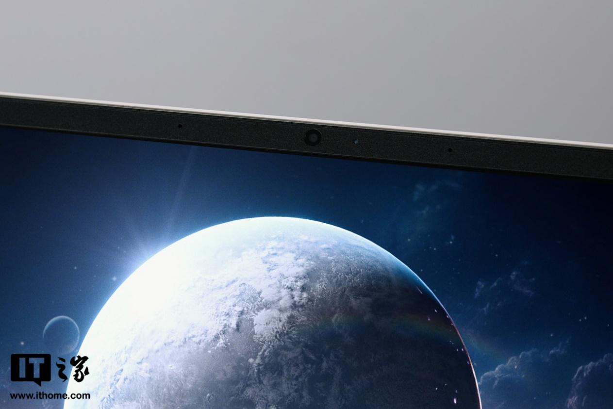 七彩虹隐星 G16 Pro 游戏本，2025 新旗舰登场！ 2025 年，七彩虹隐星 G16 Pro 游戏本惊艳亮相！