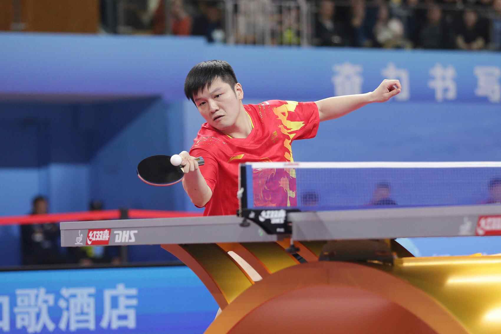 乒乓球界新动向：WTT规则革新与“饭圈”治理出击 WTT赛制变革、文明观赛倡议，乒乓球运动迎来新曙光
