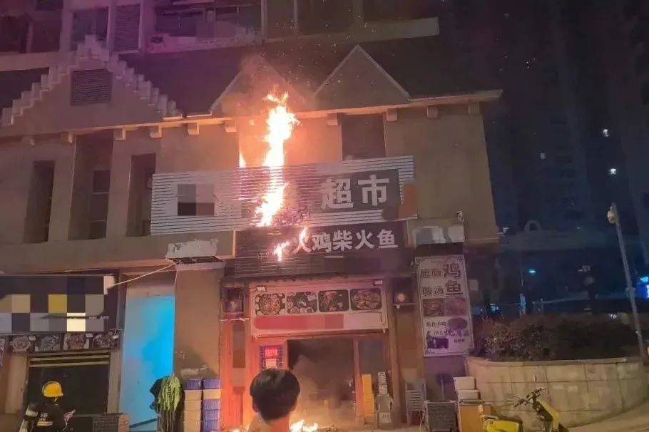 别小瞧沿街商铺，火灾隐患惊人！，关注沿街商铺消防安全，远离火灾威胁