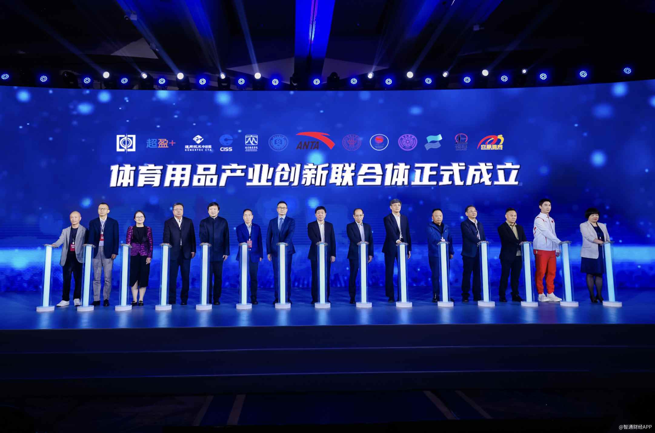 安踏2024年大爆发：多品牌战略引领行业变革