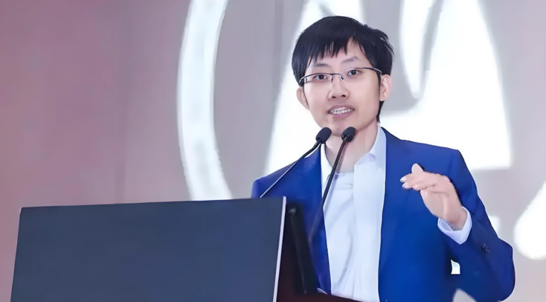 小伙陪爬泰山逆袭，揭秘4大赚钱思维