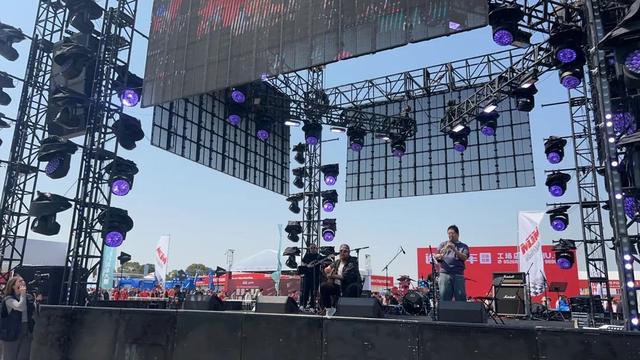 嘉定上赛场：汽车与音乐碰撞出的激情火花