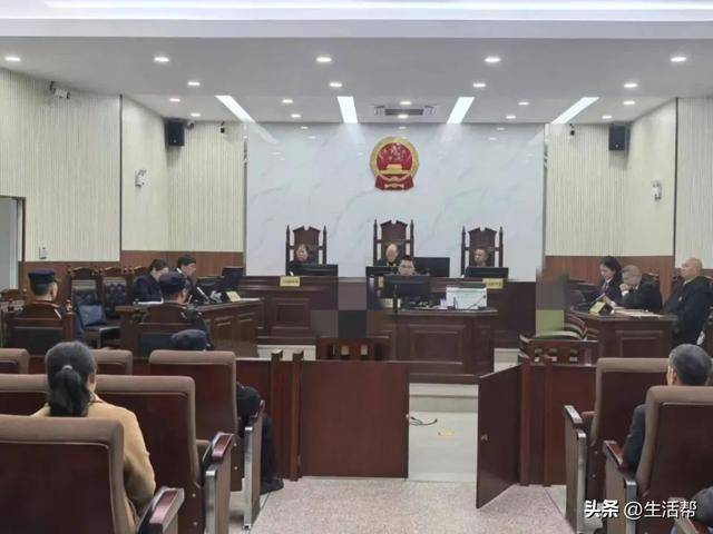 火腿里喷敌敌畏，云南一商贩自食恶果判两年多！，敌敌畏腌火腿，食品安全红线岂容践踏！