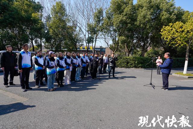 “义勇”与“向善”同行，钟山观光车传递正能量