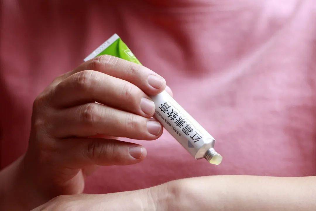 红霉素软膏：正确使用才是“良药”，滥用可能成“毒药”，重新认识红霉素软膏：不是所有病都能用它！