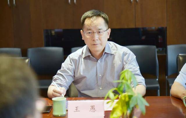 重磅！重庆政协副主席段成刚涉嫌严重违纪违法被查，从段成刚到王愚，重庆官场风云突变
