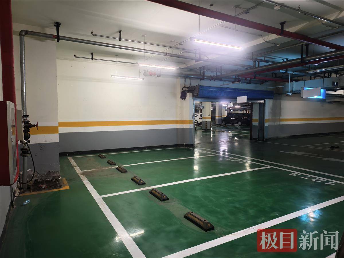 停车纠纷致骨折，男子拒绝私了，案件侦查三年仍无果，停车小摩擦变多年心病，男子骨折维权遇重重阻碍