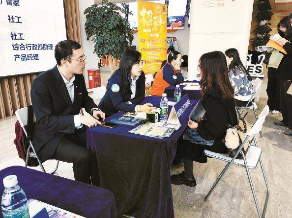 从质疑到热爱，“青春养老人”在养老事业中绽放光芒